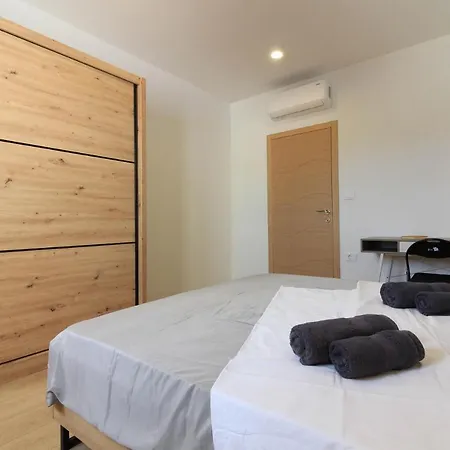 New Modern Relax With Private Pool Near The Town And By Wiibuk Šišan