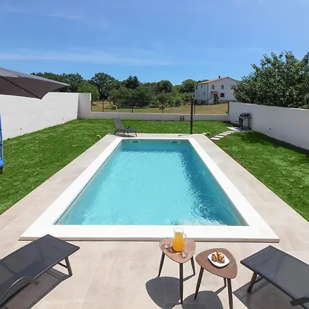 New Modern Relax With Private Pool Near The Town And By Wiibuk * Šišan